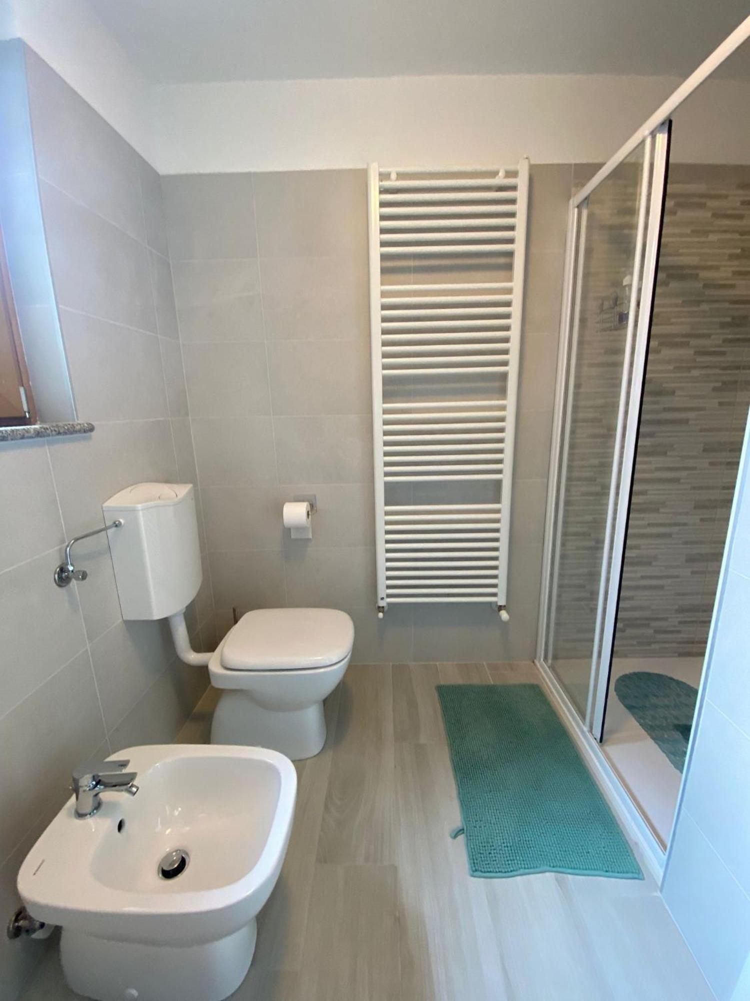 Corte 22 B&B E Appartamenti Borgomanero Ngoại thất bức ảnh