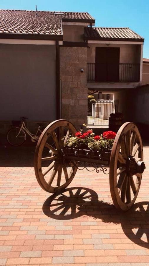 Corte 22 B&B E Appartamenti Borgomanero Ngoại thất bức ảnh